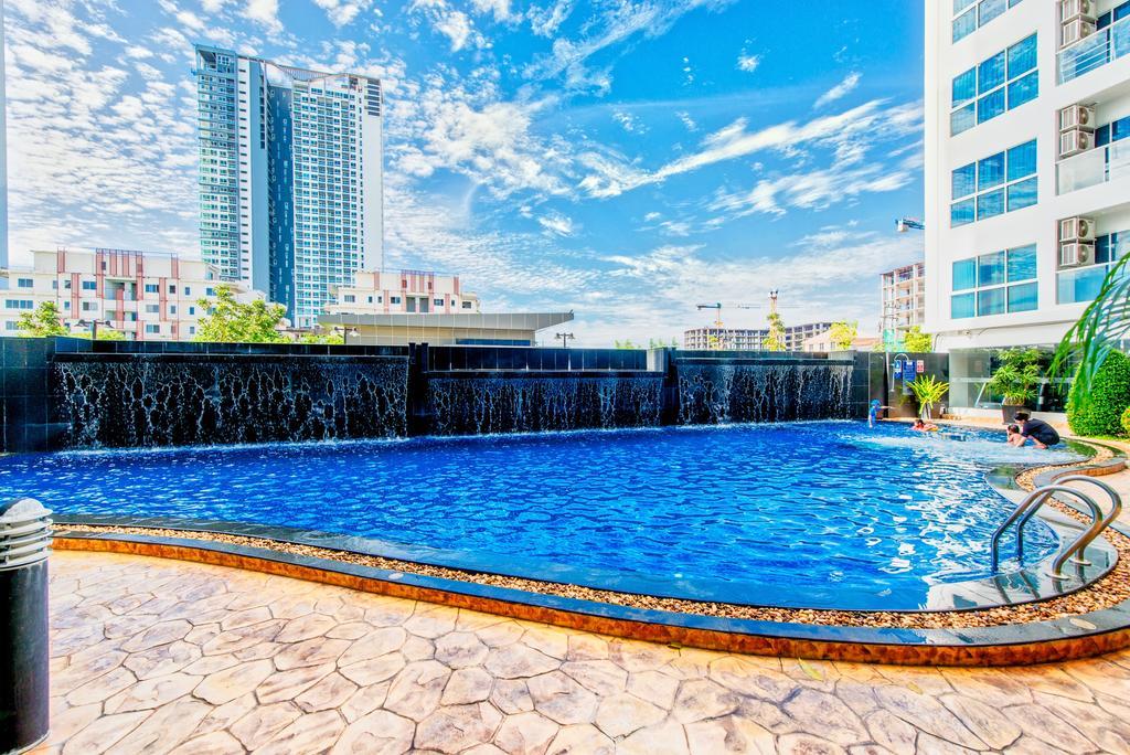 Nam Talay Jomtien Beach Exterior foto